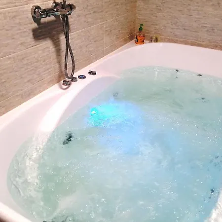 Jacuzzi New Apartcomplex Kaskad, панорамный вид на