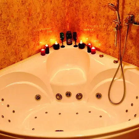 Jacuzzi Apartcomplex Kaskad, панорамный вид центр минска Minsk